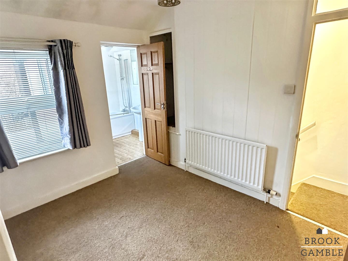 2 Bedroom House - Mid Terrace. Myrtle Road in Eastbourne,  11